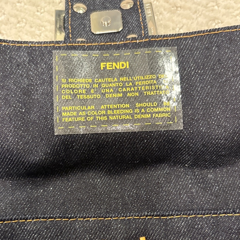 Vintage Fendi Denim Embroidered Floral Shoulder Bag with Silver Buckle - Picture 4 of 10
